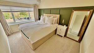 Photo 10- click for photo gallery